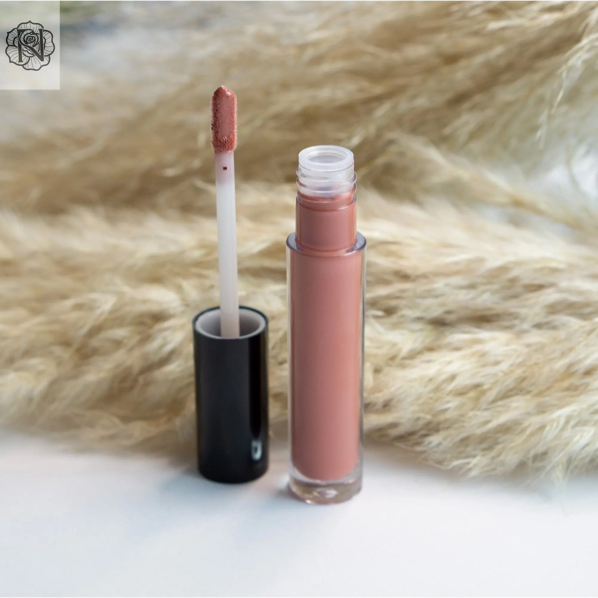 Lip Gloss_6.png